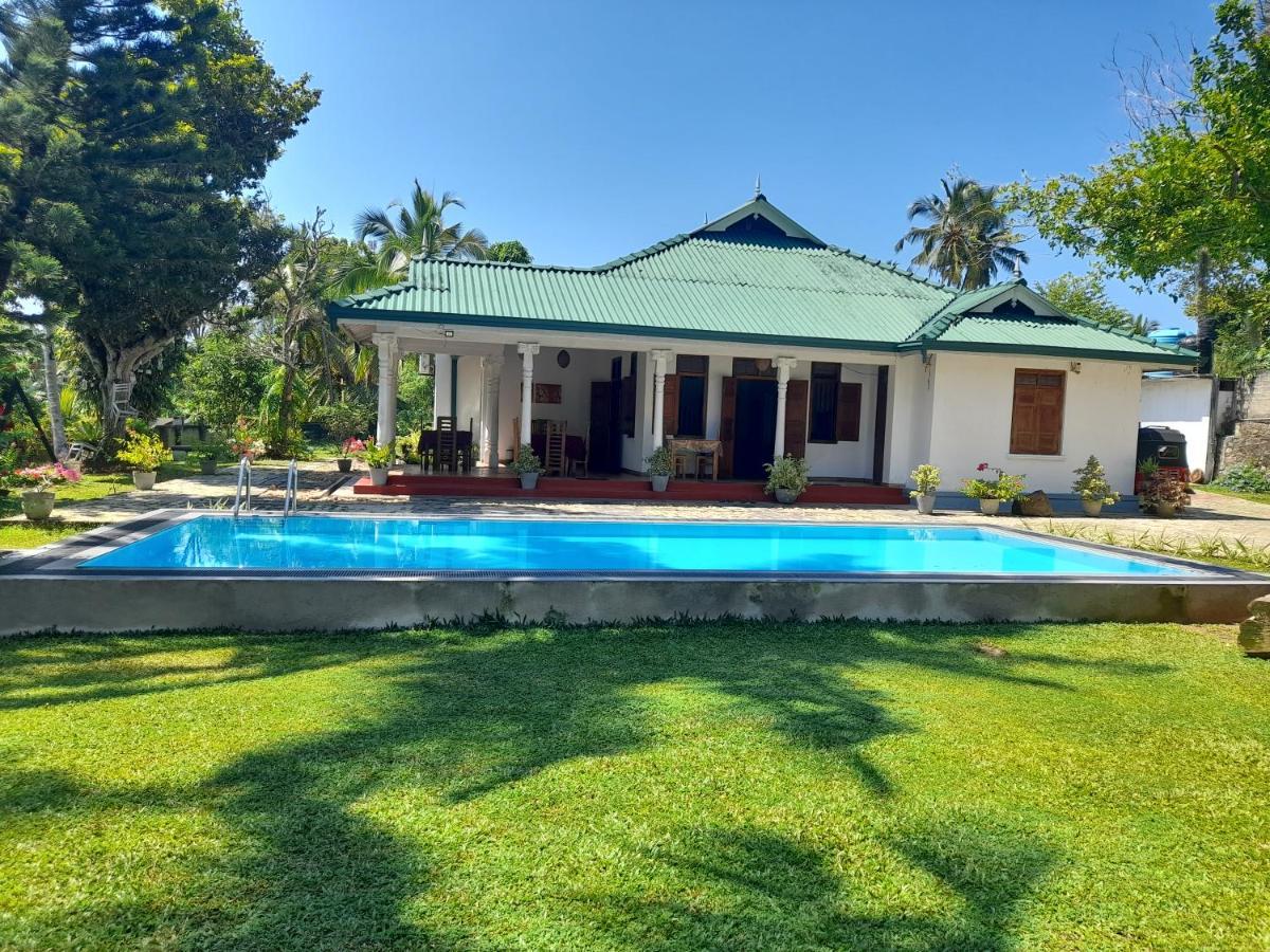 Tranquility Guest House 히카두와 외부 사진