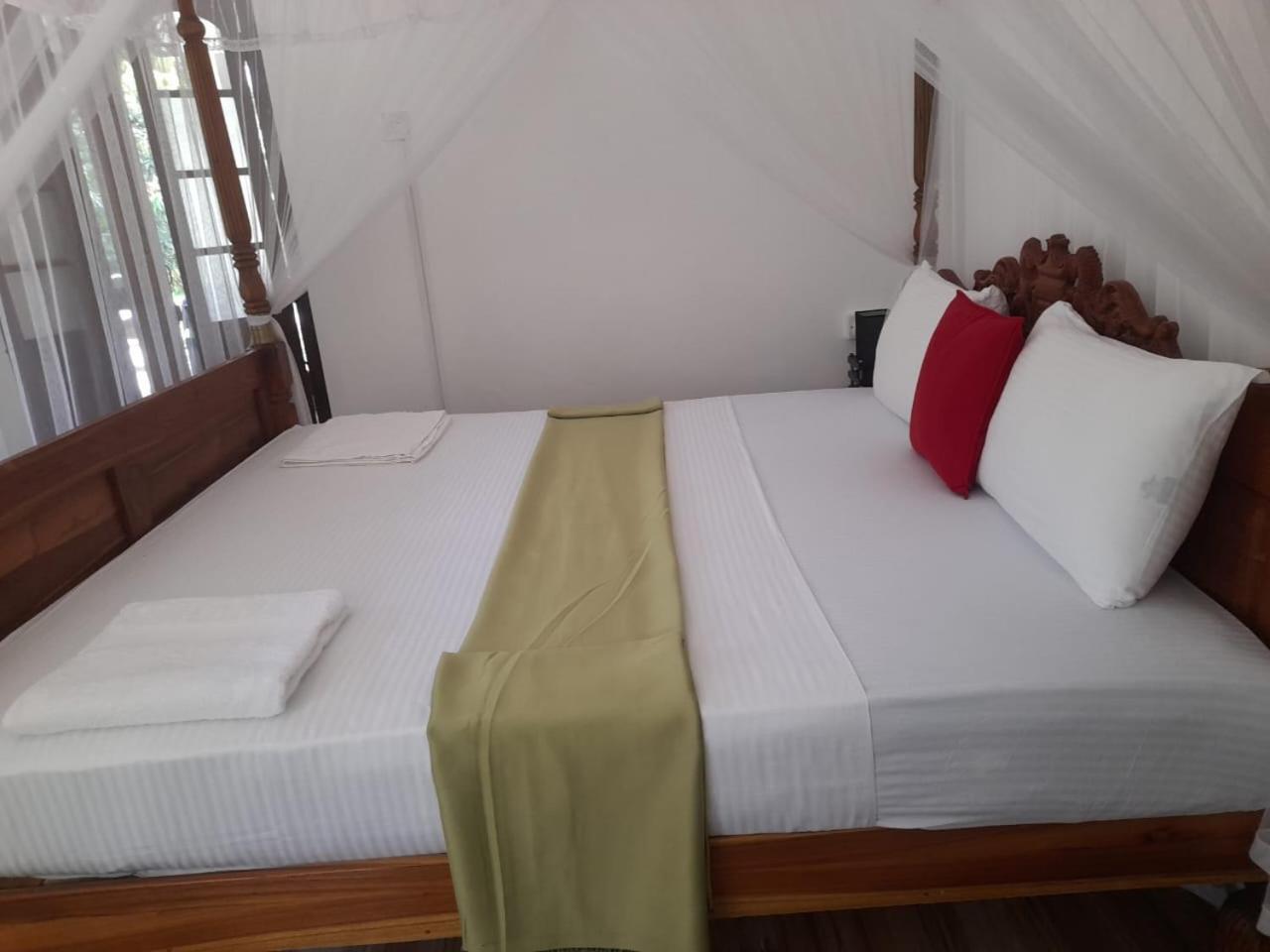 Tranquility Guest House 히카두와 외부 사진