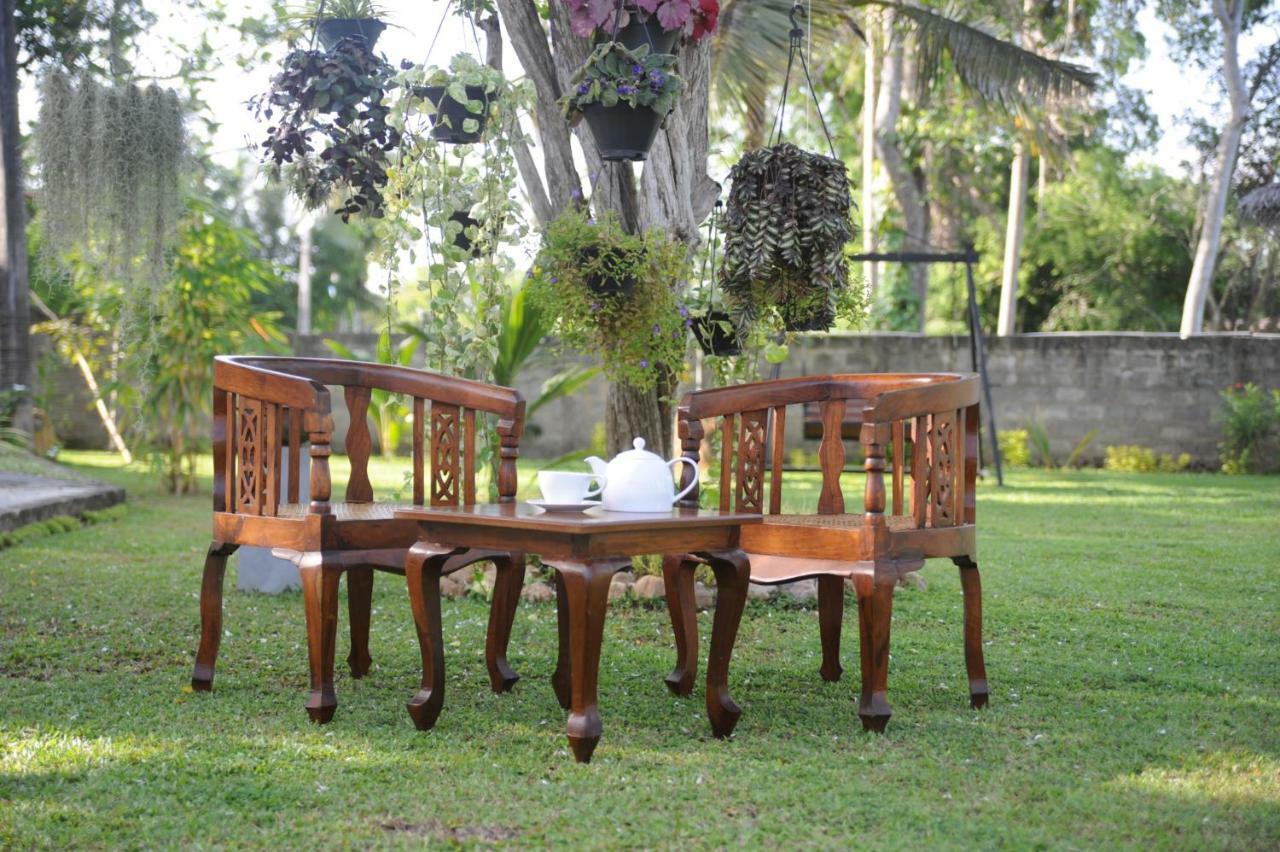 Tranquility Guest House 히카두와 외부 사진